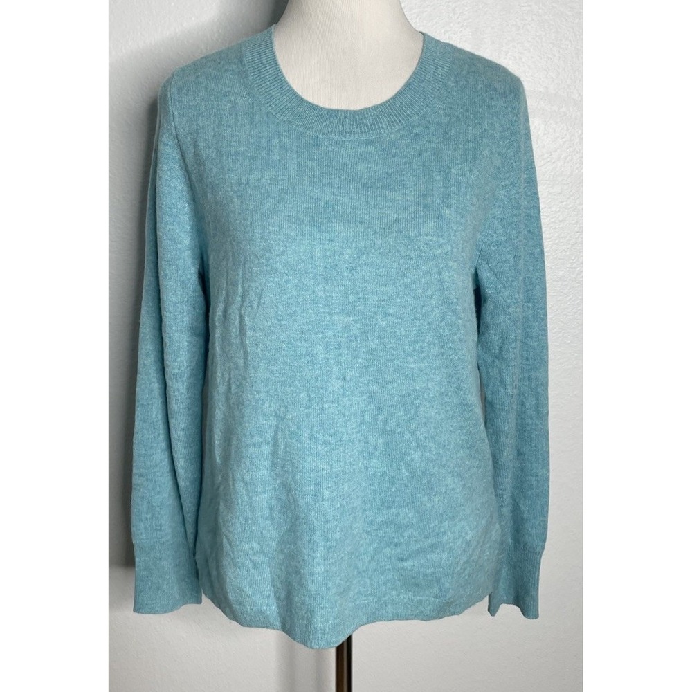 J. Crew  Aqua Blue Cashmere Pullover Sweater Size Medium Preppy Classsic